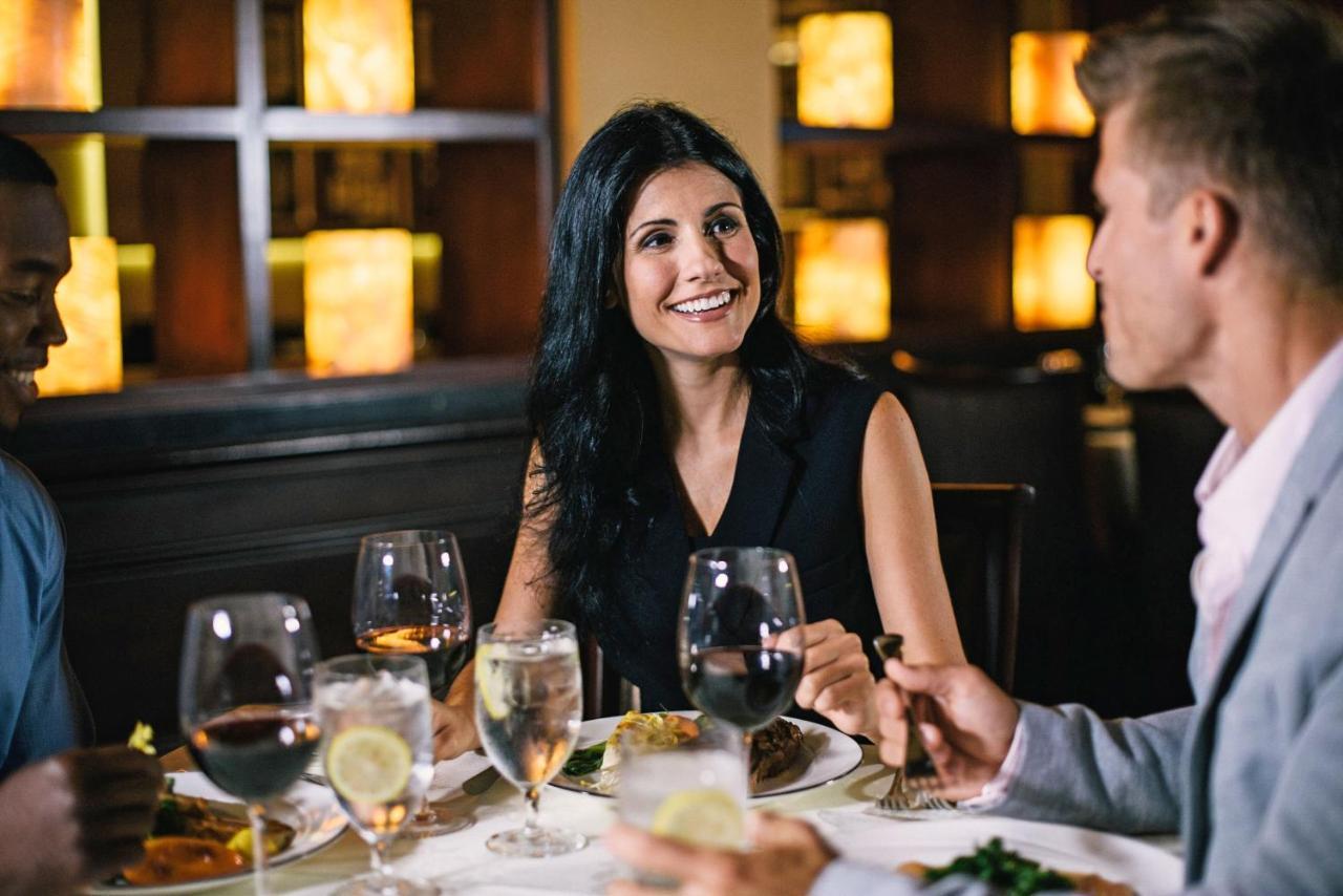 Rosen Plaza Hotel Orlando Convention Center Williamsburg Ngoại thất bức ảnh